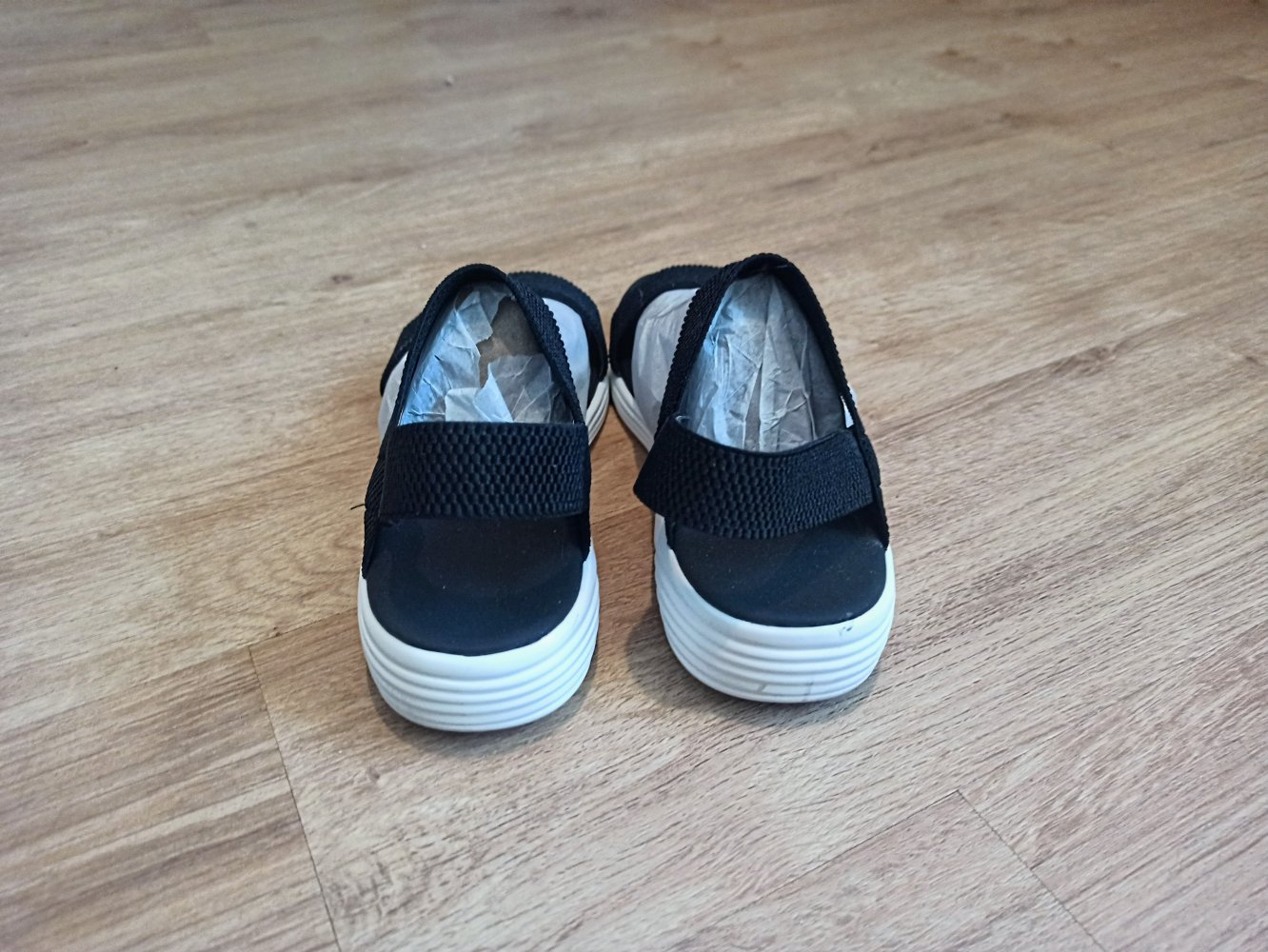 Tolle Damen Sandalen in schwarz