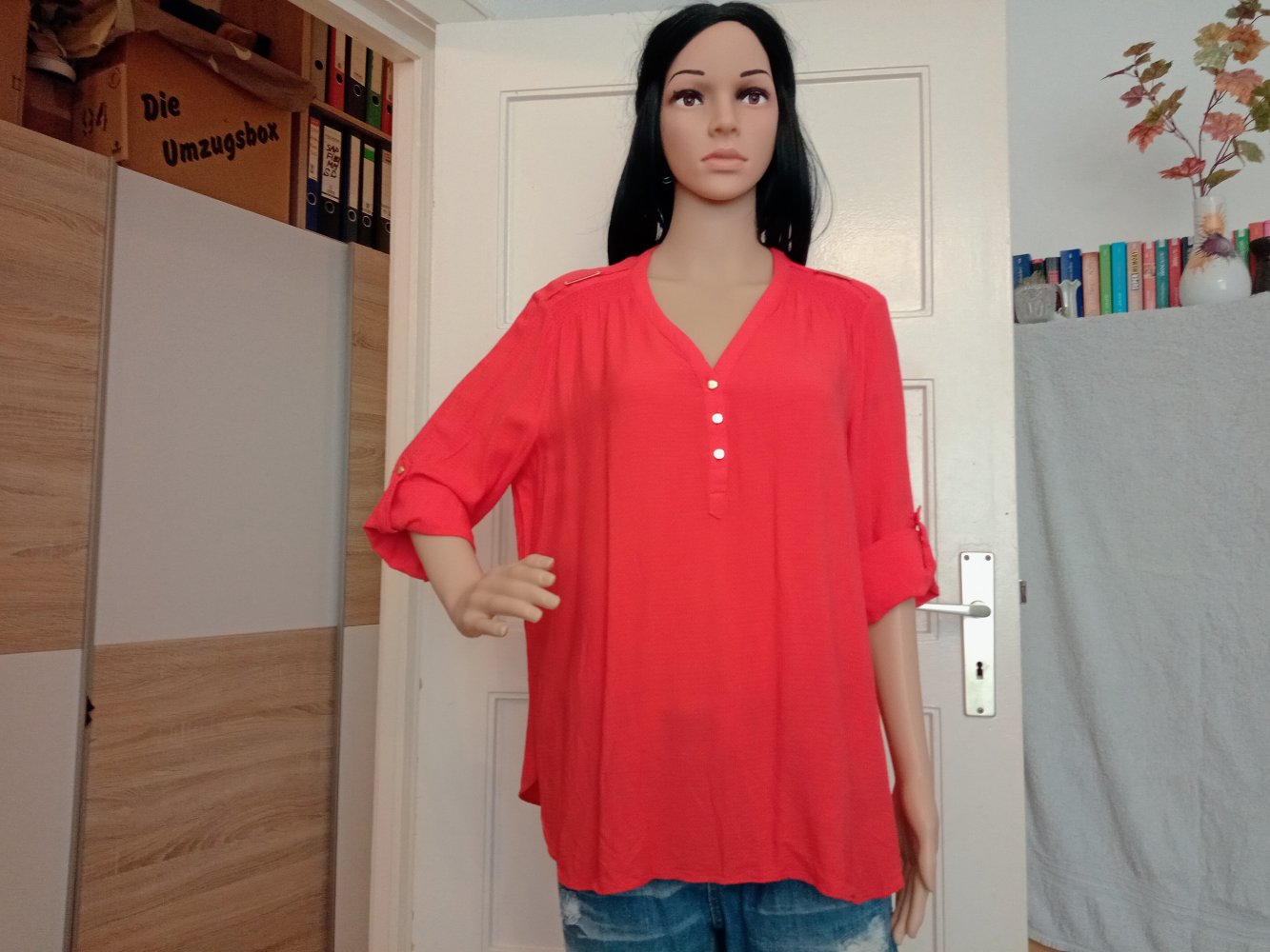 Sehr schöne Bluse von Atmosphere in rot 