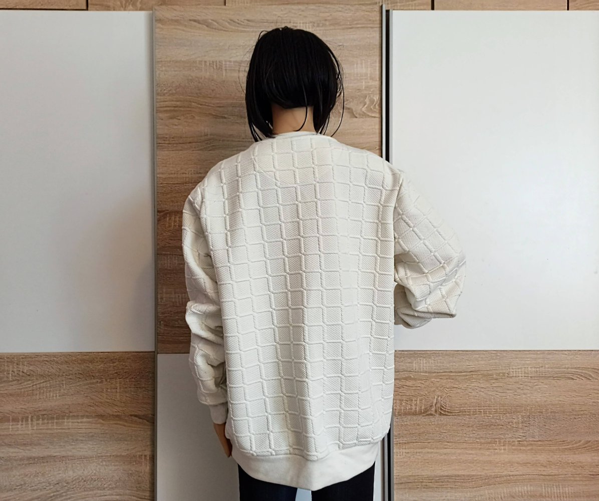 Schöner Pullover in weiß von Smog