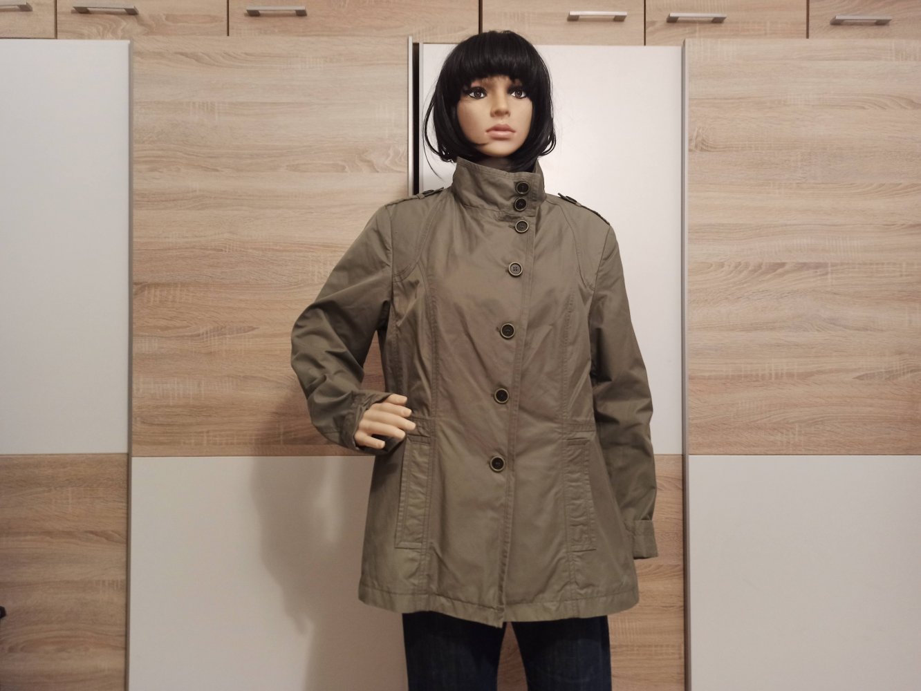 Schöne Jacke in grün von Peckott