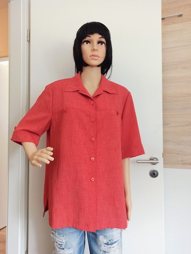 Sehr schöne Bluse in rot