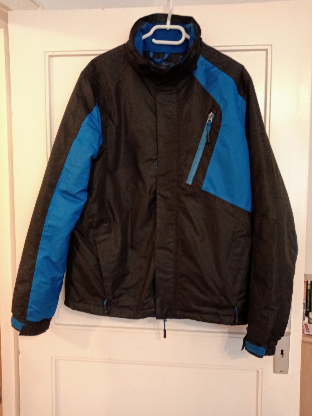 Sehr schöne Jacke von Crivit in sehr gutem Zustand