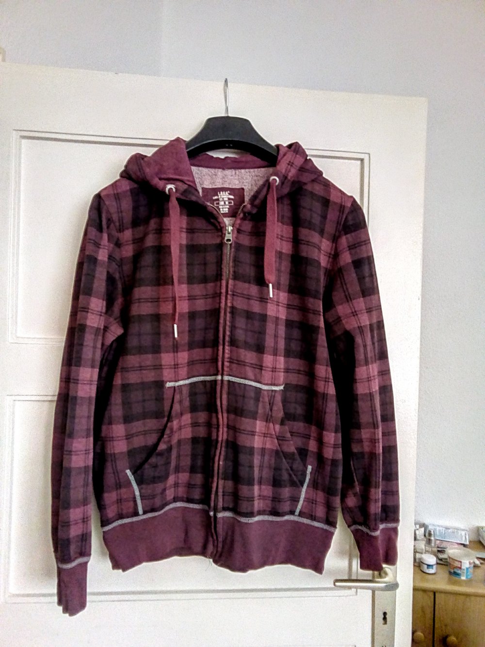 Schöne karierte Jacke von H&M