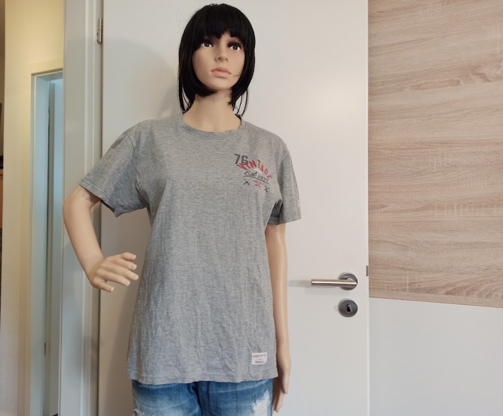 Sehr schönes T-Shirt von Cargo in grau