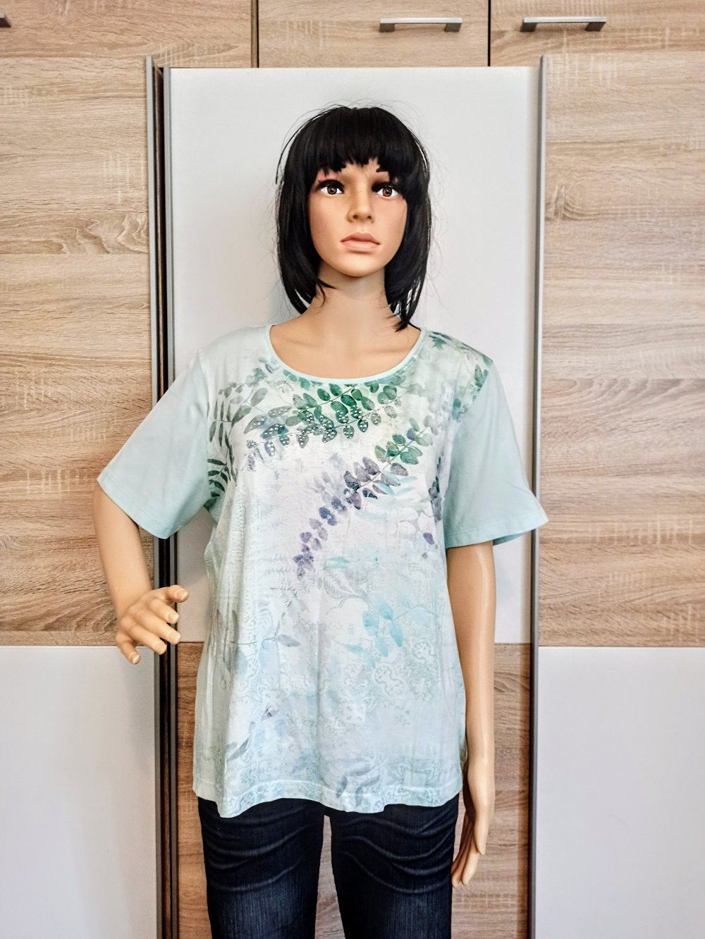 Sehr schönes T-Shirt in türkis von Roses&Angels