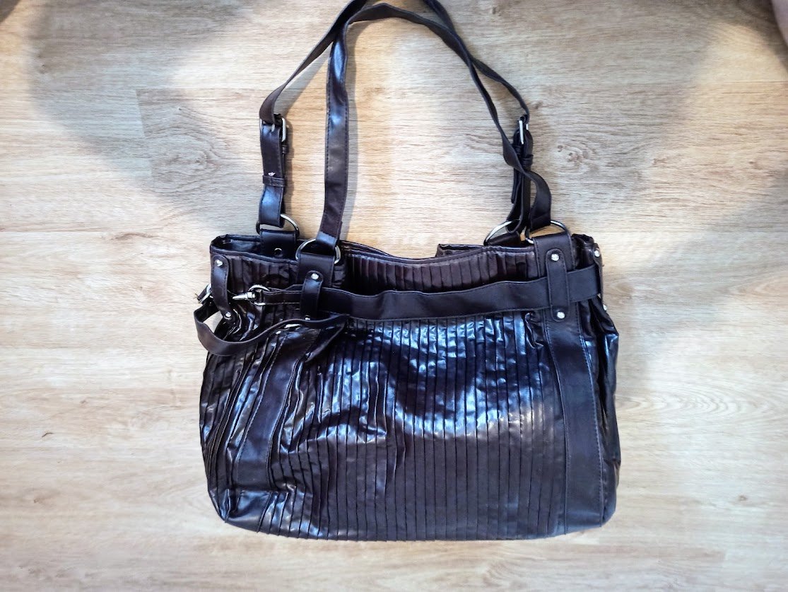 Schöne Tasche in braun von Anne L.