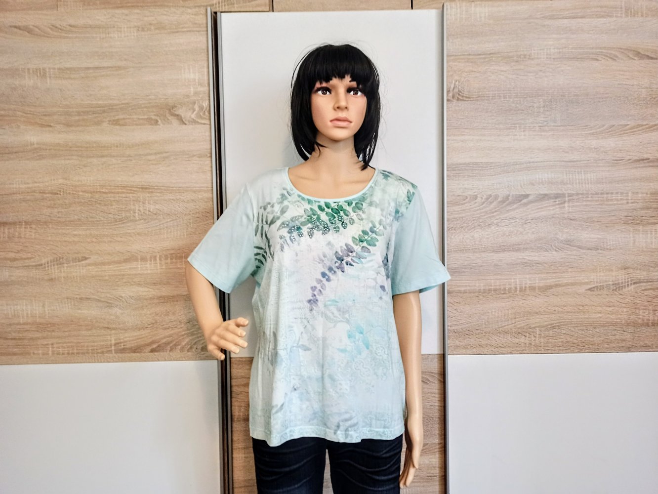 Sehr schönes T-Shirt in türkis von Roses&Angels