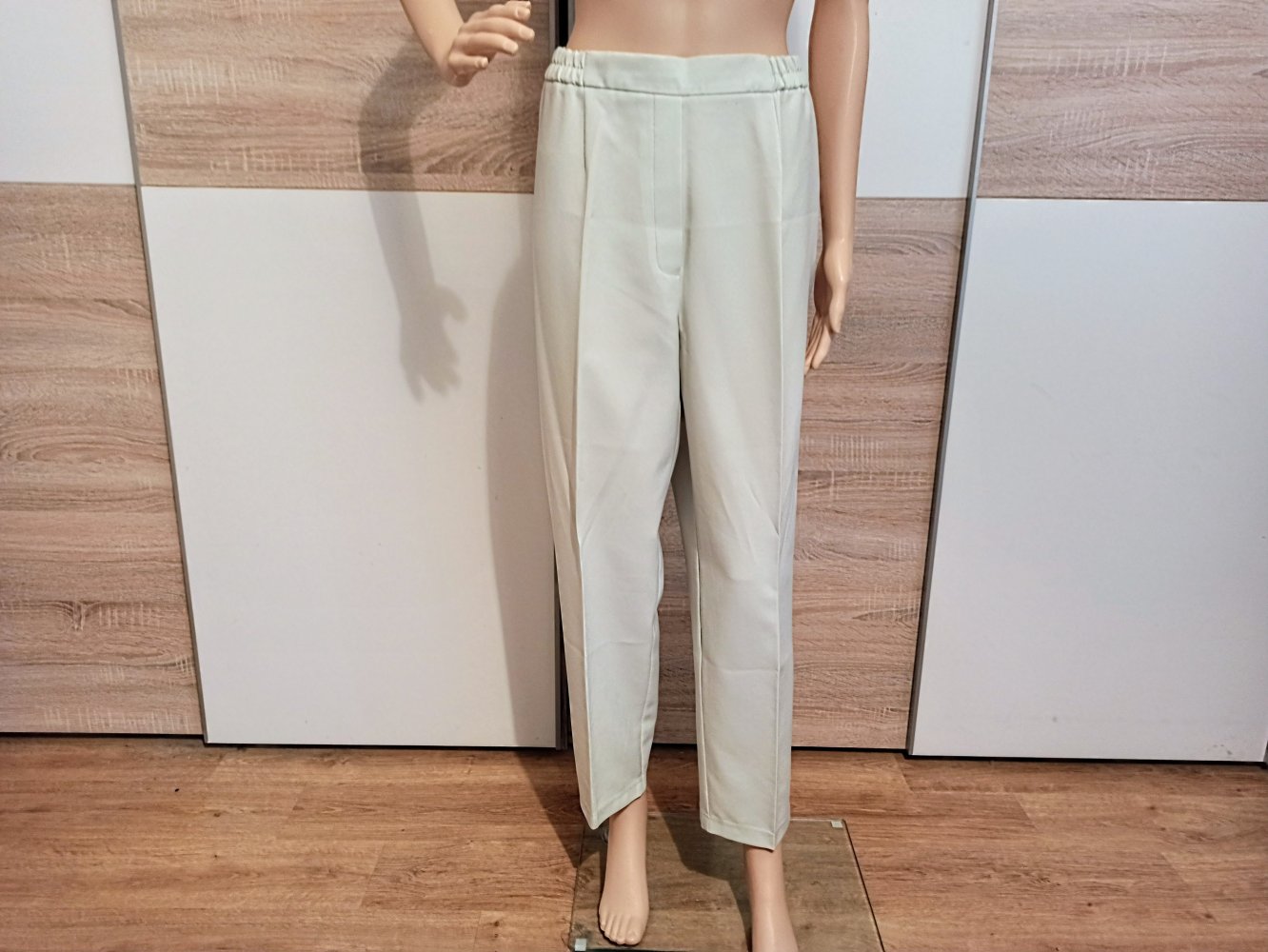 Schöne Hose in Mintgrün