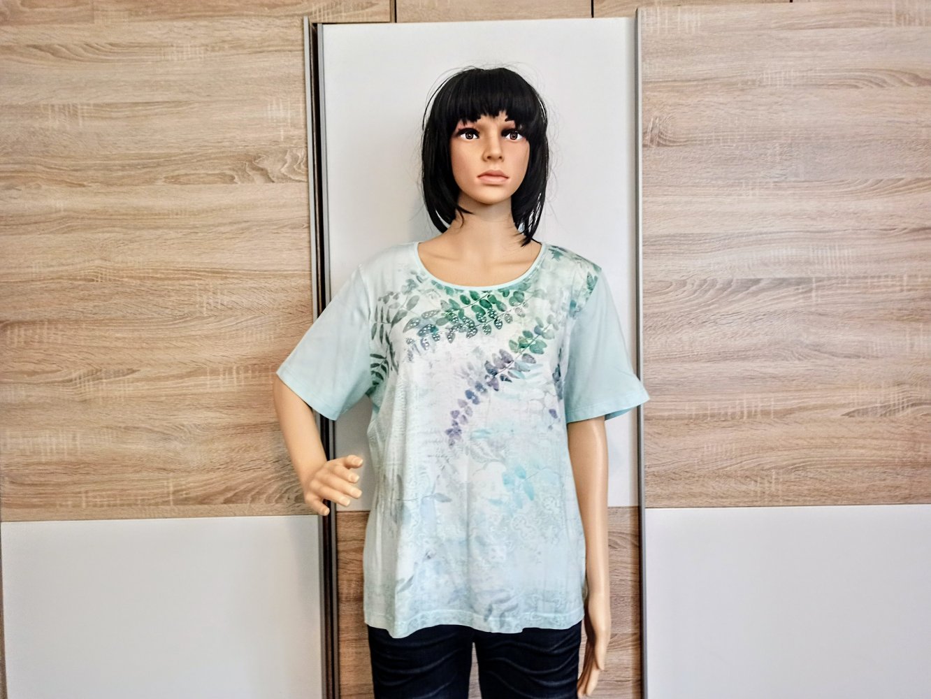 Sehr schönes T-Shirt in türkis von Roses&Angels