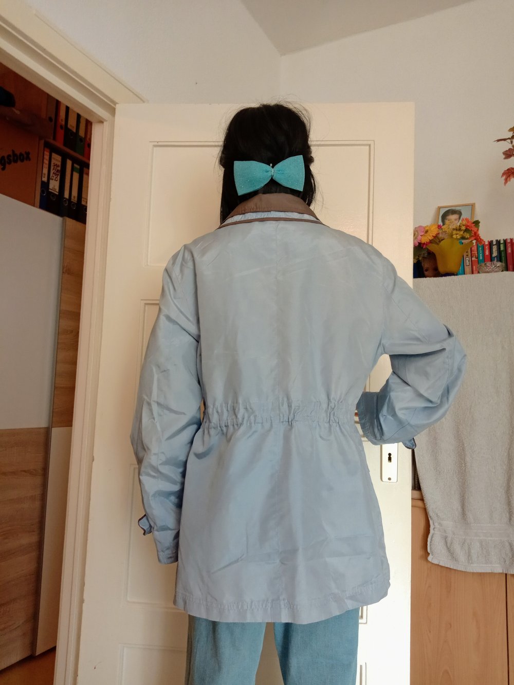 Schöne leichte Jacke in helles blau von Lady’s Collection 