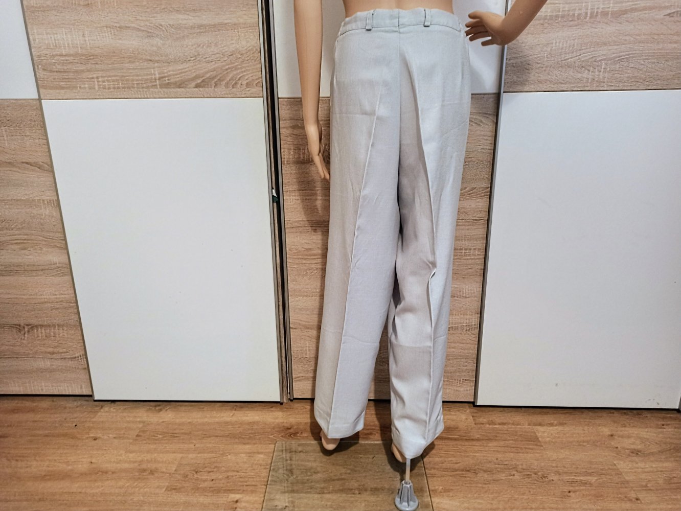 Schöne Hose in grau von Myly Mode