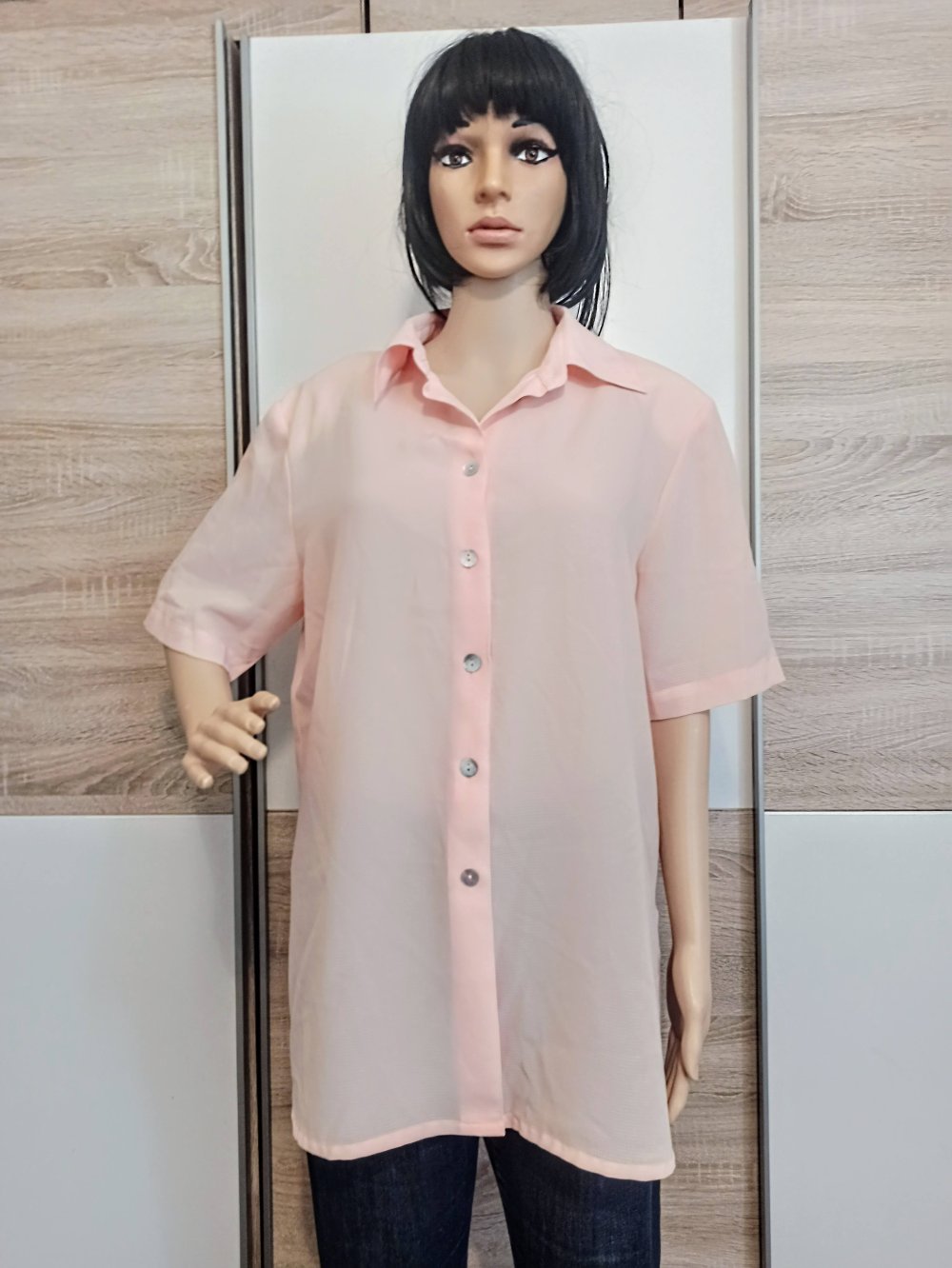 Schöne Bluse in Aprikose Farbe von Belle Surprise