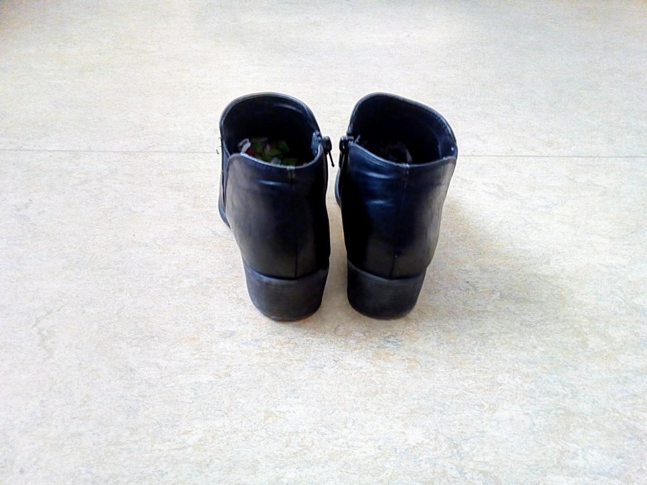 Schöne, modische Leder Stiefeletten
