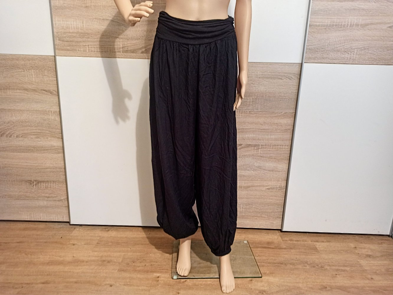 Schöne Hose in schwarz von Gina Benotti