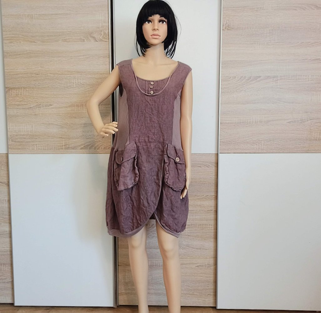Schönes Kleid in Farbe Flieder/beige