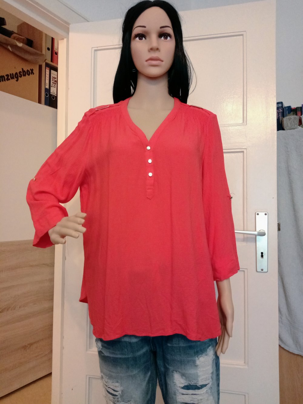 Sehr schöne Bluse von Atmosphere in rot 