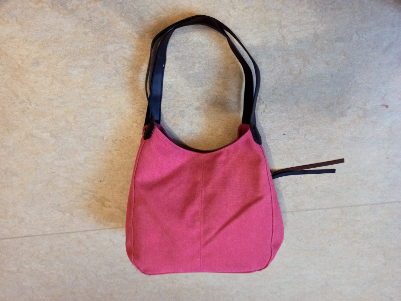 Schöne Damen Tasche in Pink 