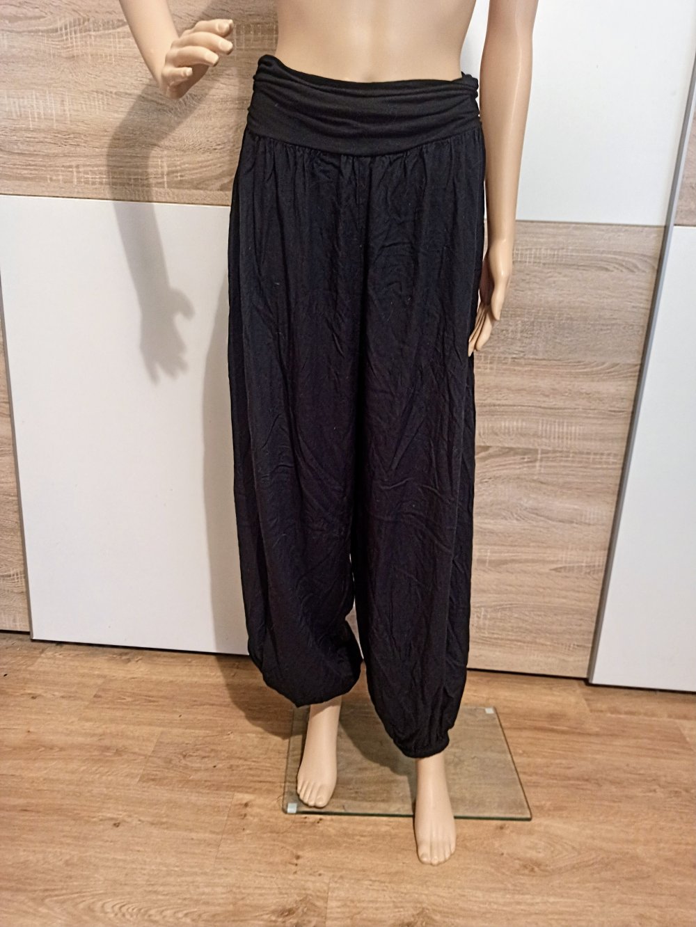 Schöne Hose in schwarz von Gina Benotti