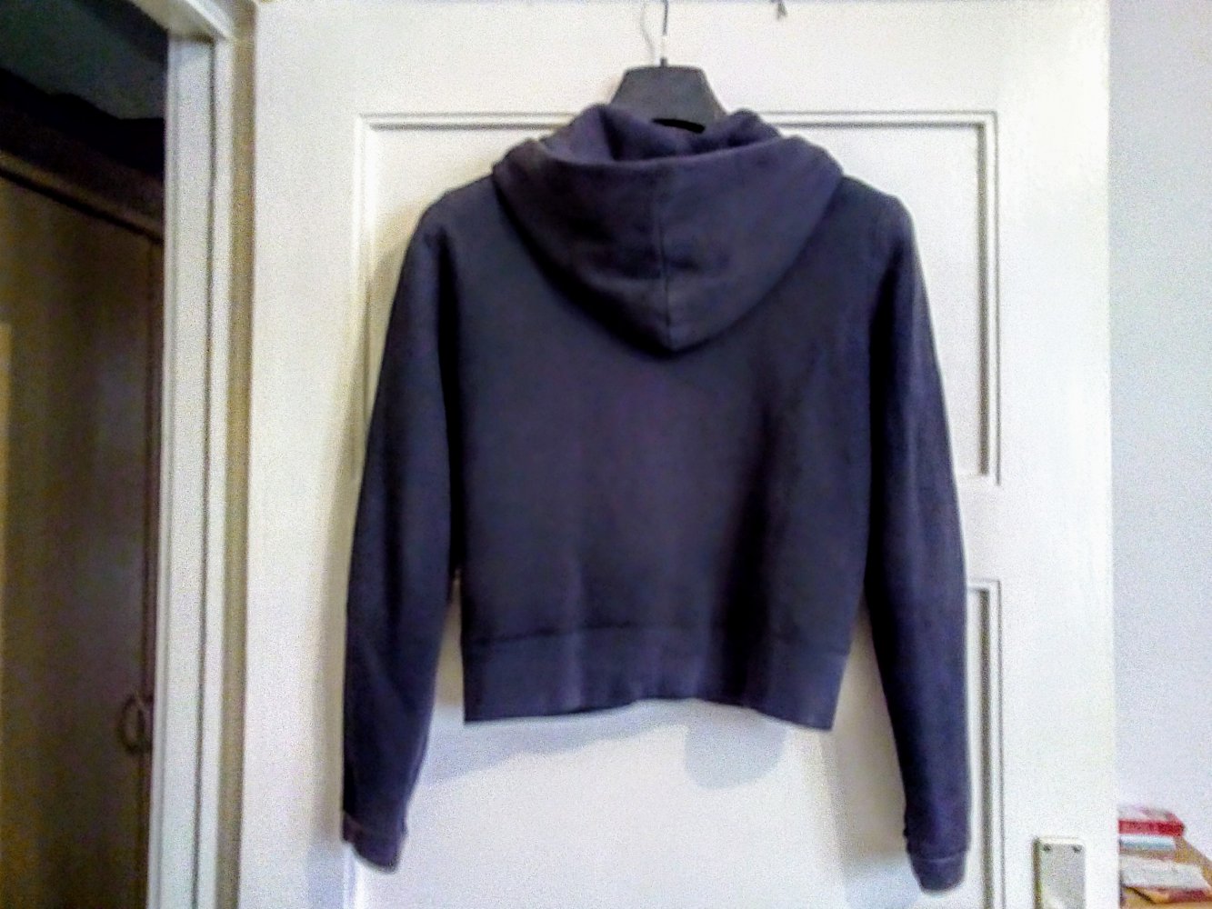 Schöne leichte dunkelblaue Jacke von Donna Carolina,