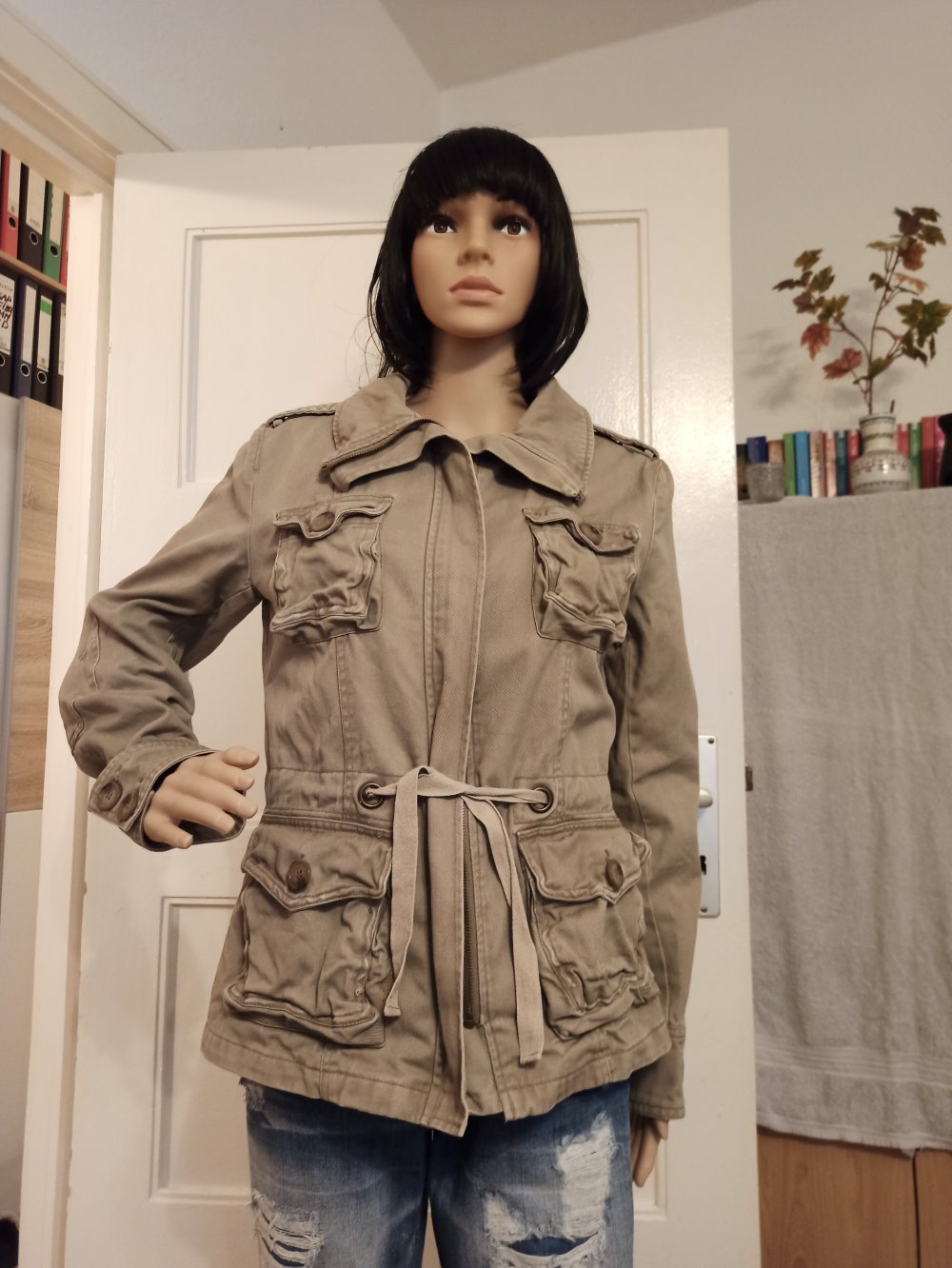 Schöne Jacke von Event 