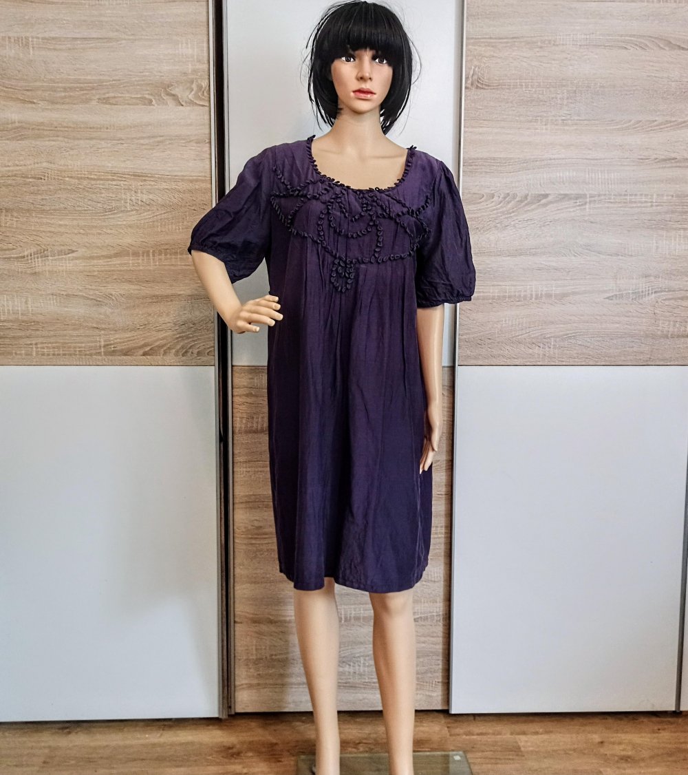 Schönes Kleid in Lila von Dranella