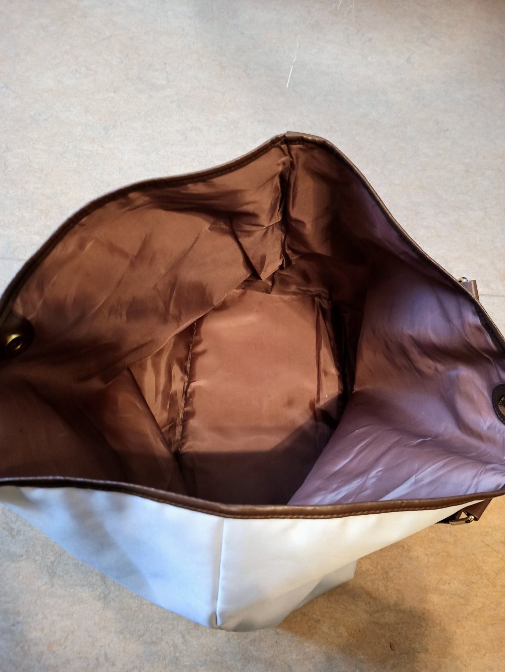 Schöne Damen Tasche in weiß von Korff 
