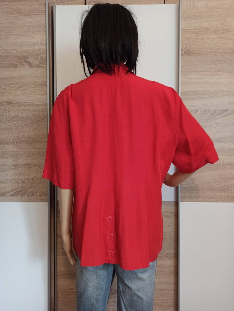 Schöne Bluse in rot von Delmod