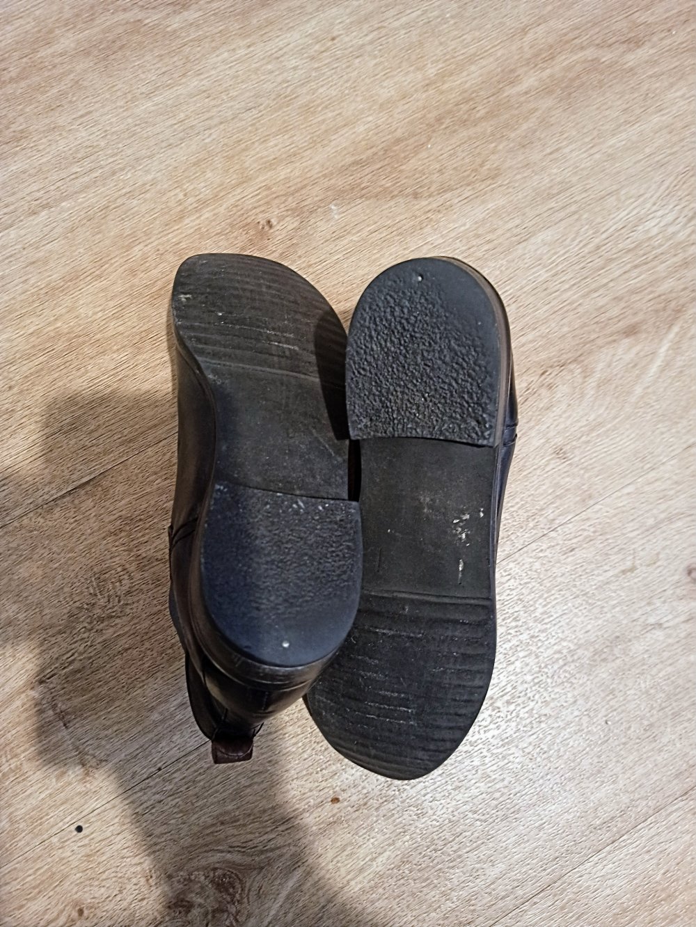 Tolle Stiefeletten in schwarz von Mapire