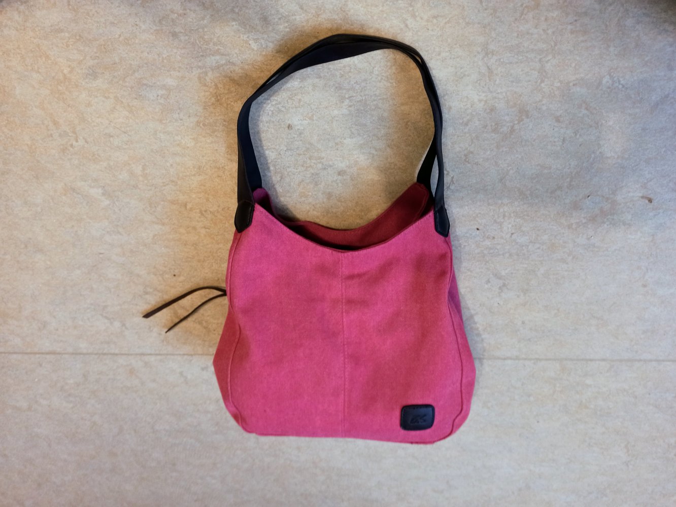 Schöne Damen Tasche in Pink 
