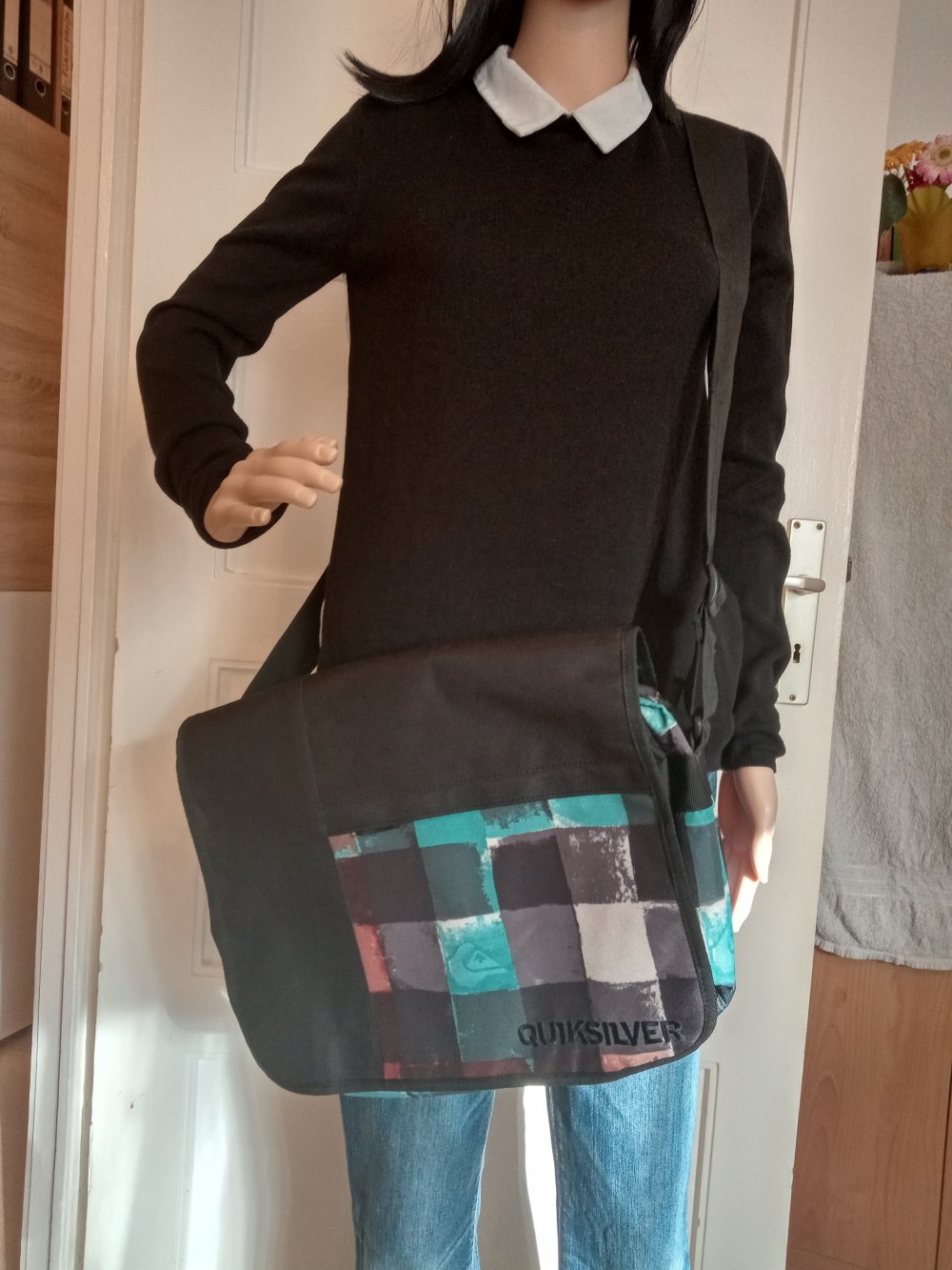 Schöne karierte Tasche von Quiksilver 
