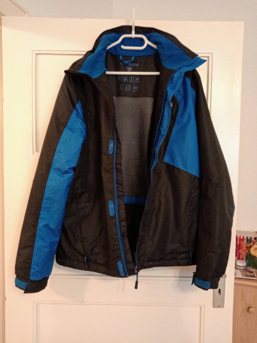 Sehr schöne Jacke von Crivit in sehr gutem Zustand