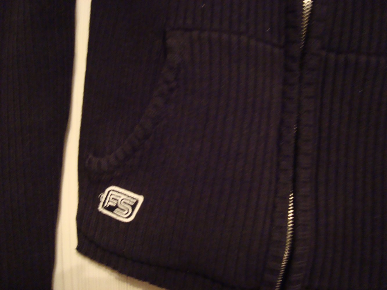 Strickjacke, Sweatjacke, Kapuzenjacke, Gr. M, schwarz, Damen