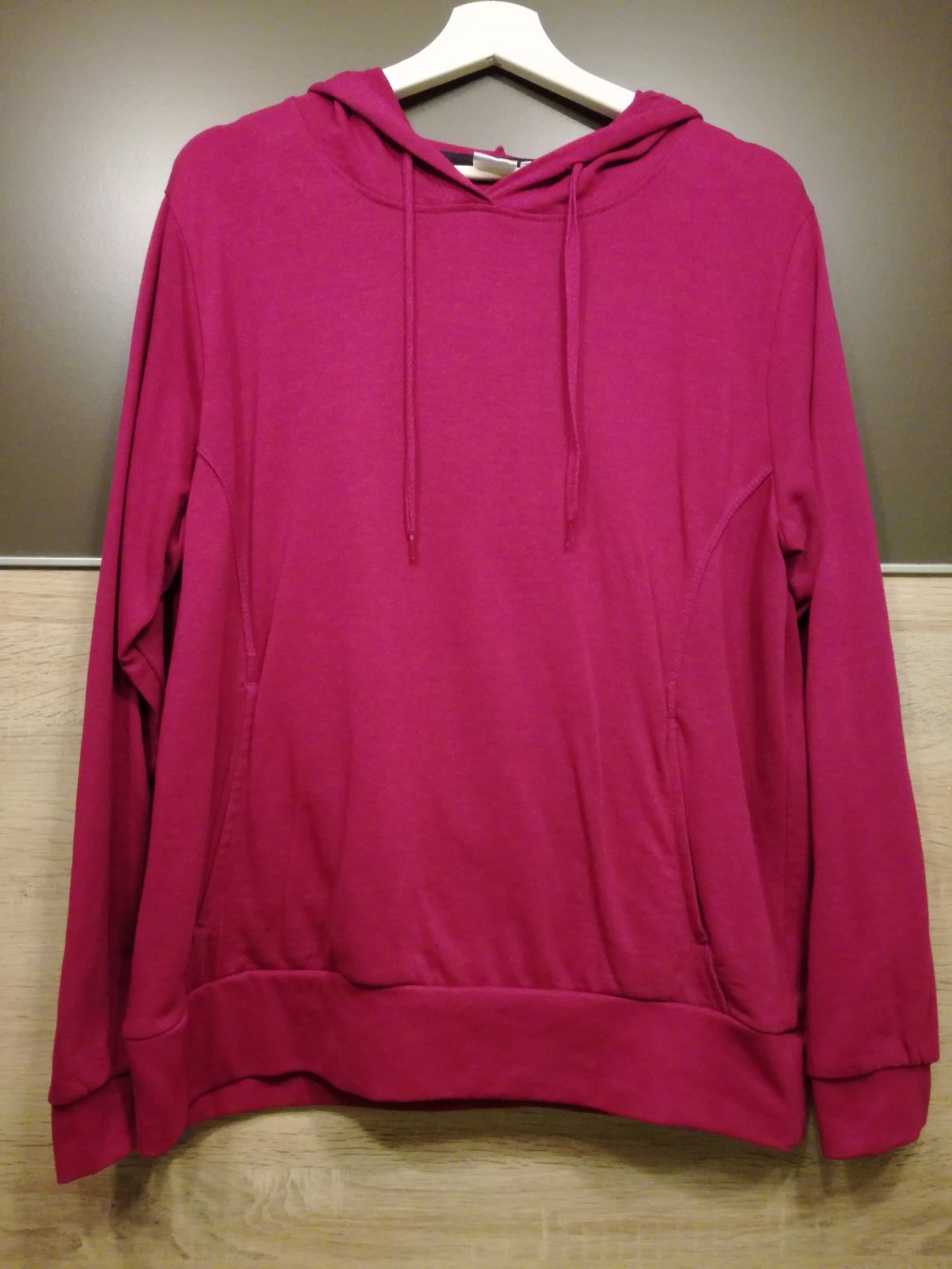 Hoodie NEU