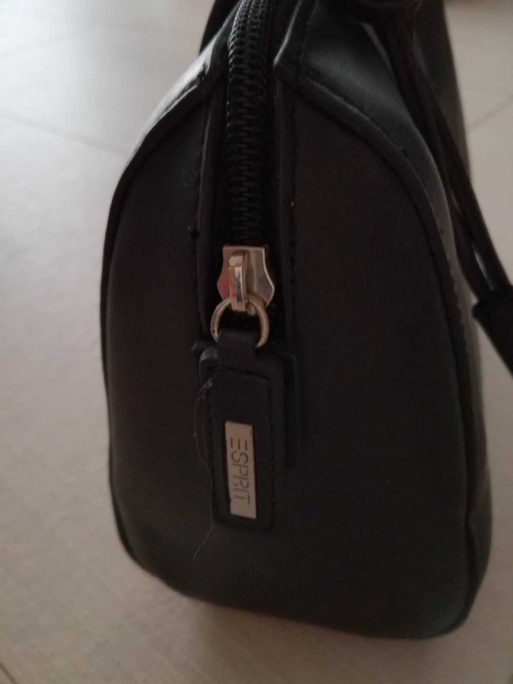 Esprit Tasche