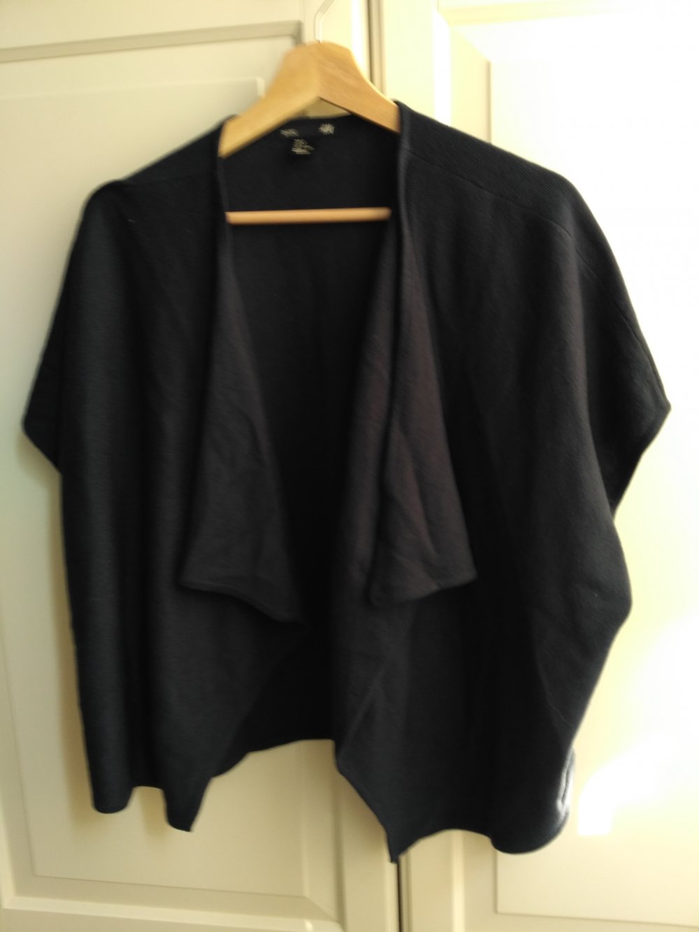 Strickjacke/Cape