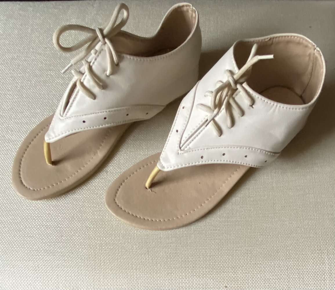 Sandalen Gr 37