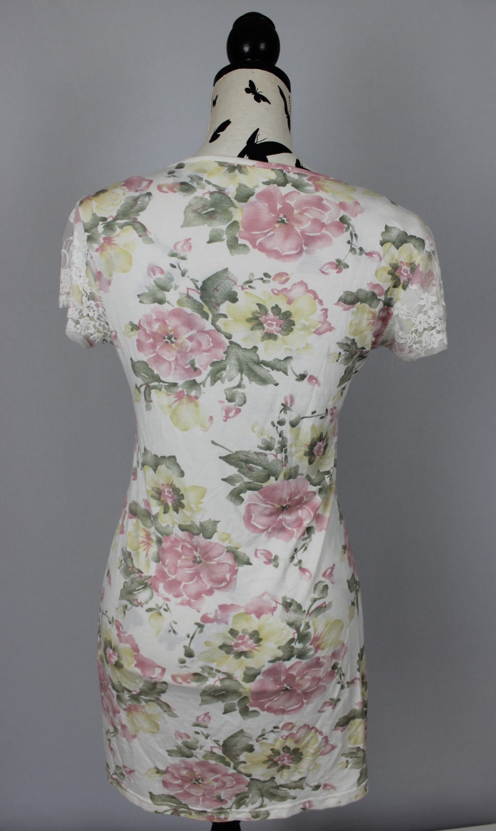 Blümchen T-Shirt von Ichi L