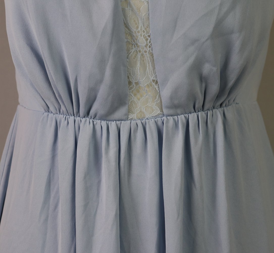Kleid Spitzendetails & Rückenfrei H&M Gr. 38 NEU!