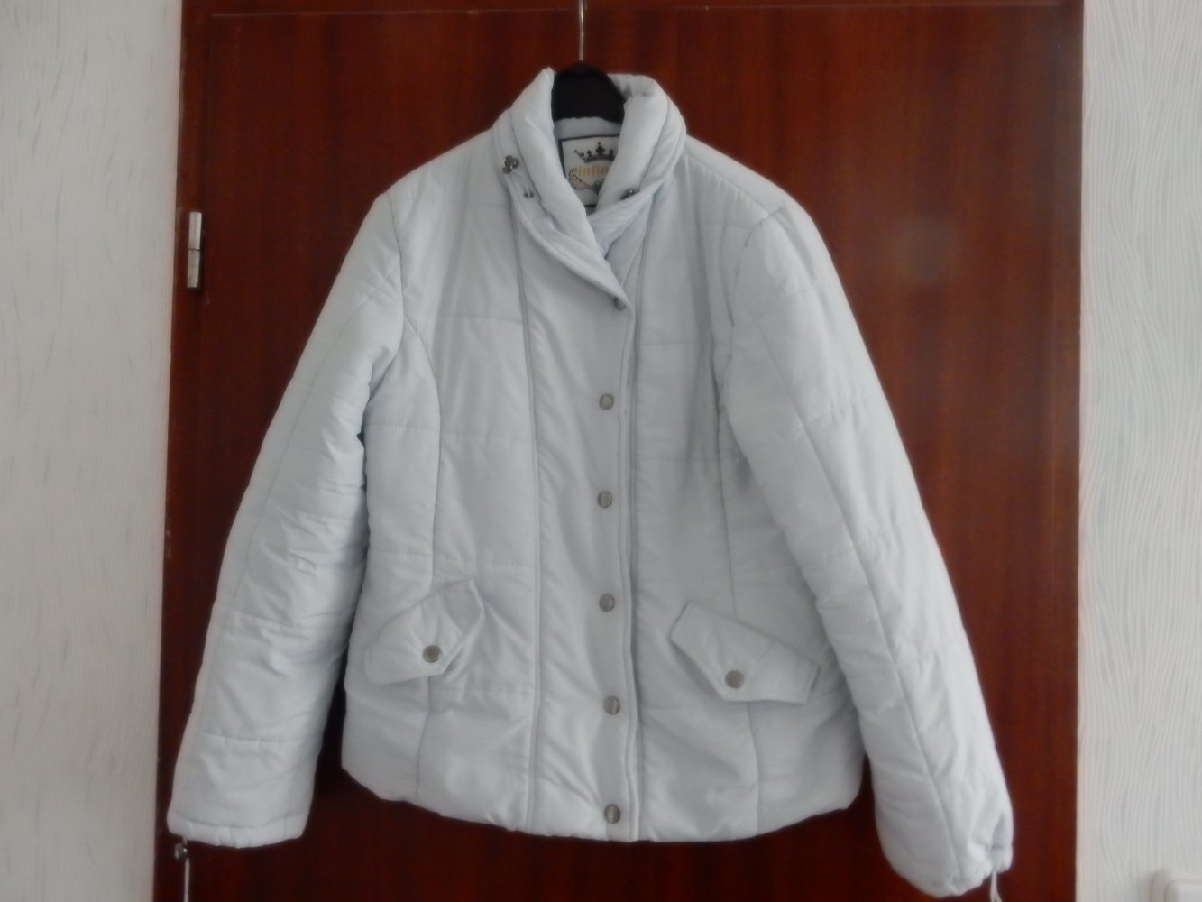 helle leichte Steppjacke, Gr. 40