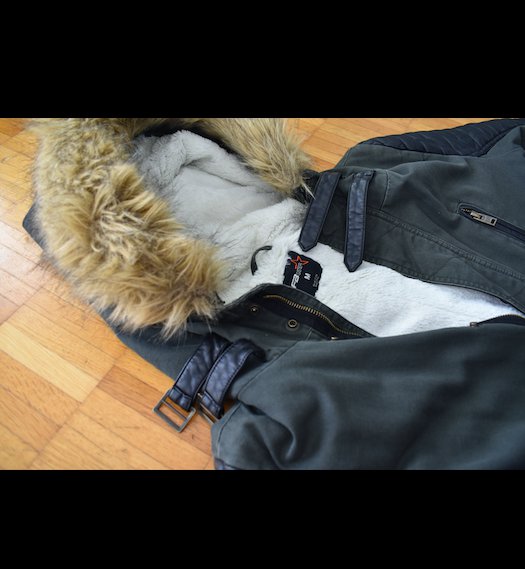 Olivgrüner Damenparka