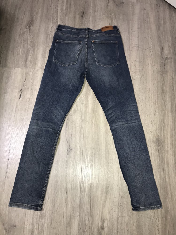 Jeans in Hellblau // 30/30