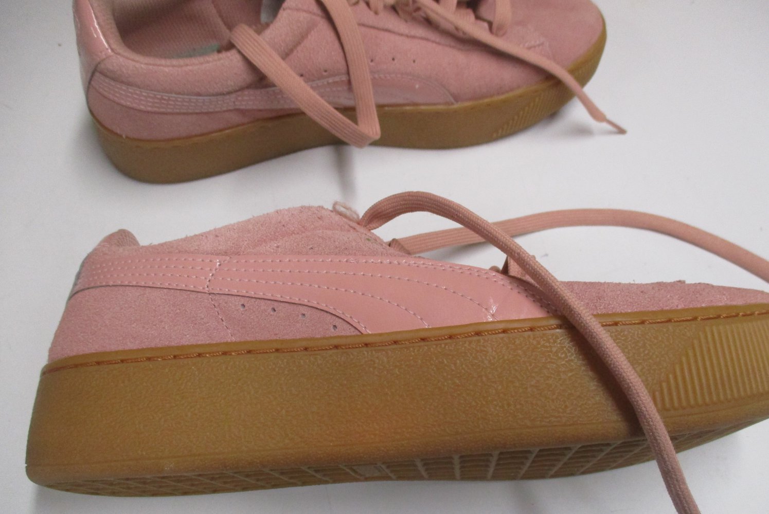 Puma Sneaker in altrosa Gr. 41 