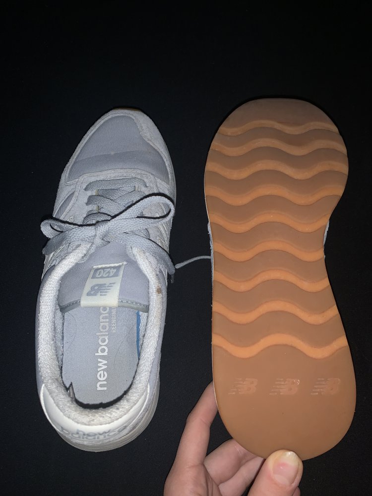 Sneaker