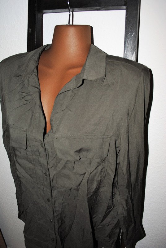 Neu H&M Bluse Gr. 34 (ca. XS) grün Damenmode Hemd klassisch leicht hübsch