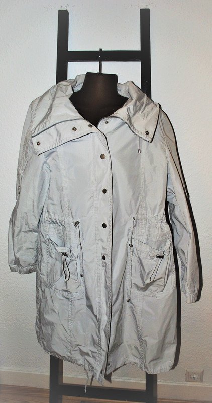 apriori Parka Gr. 40 (ca. L/XL) grau Regenmantel weiß Oversize Windjacke Damen