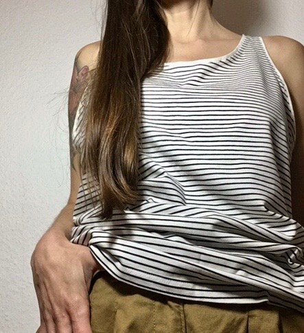 Neu H&M Oversize Tanktop Gr. XL (ca. 42/44) blau weiß gestreift Damenbekleidung