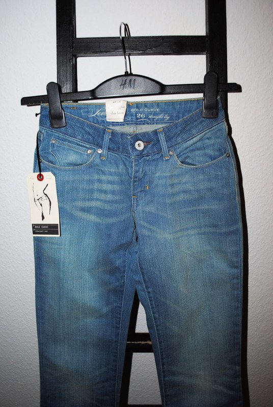 NEU Levi´s Jeans W26 L32 (ca. XS) blau Bold curve Straight Leg Skinny