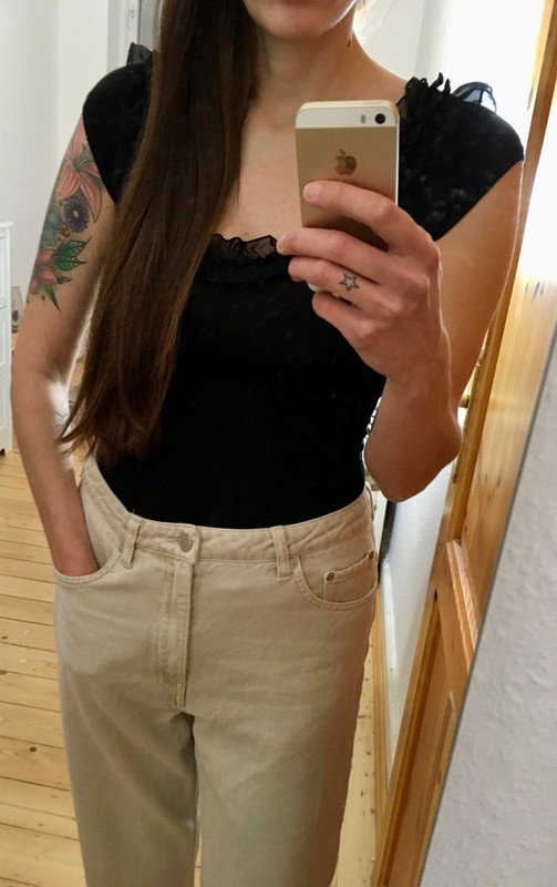 H&M Top Gr. XS (ca. 36) schwarz Basic Shirt ärmellos Bluse Damenbekleidung