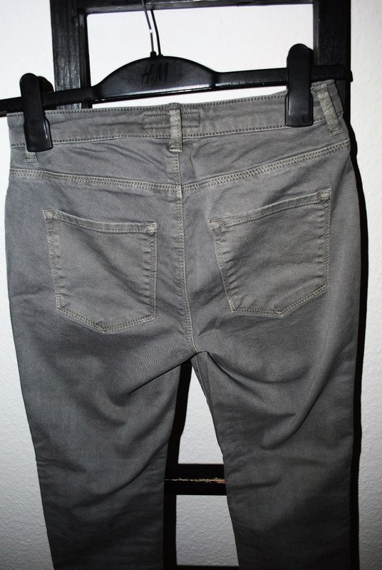 NEU Patrizia Dini Jeans Gr. 34 (ca. XS) grau kurz Damen lässig