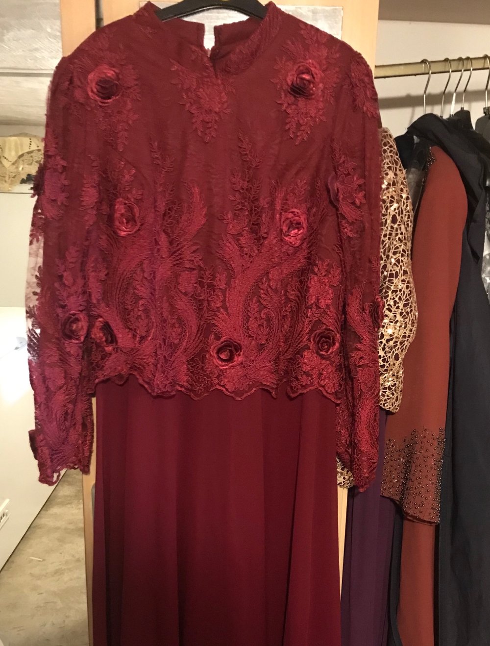 Abendkleid weinrot